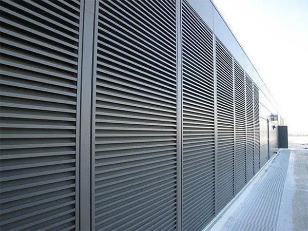 aluminum blinds